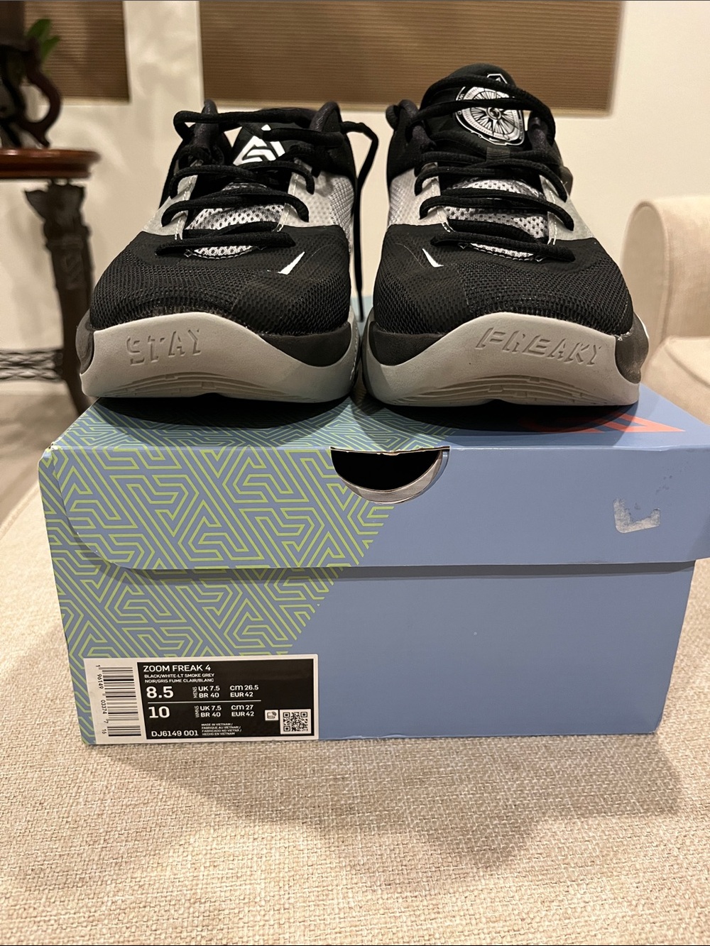 Nike Black and Grey Basketball Sneakers